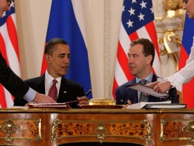 Договор об СНВ. Фото с сайта www.kremlin.ru